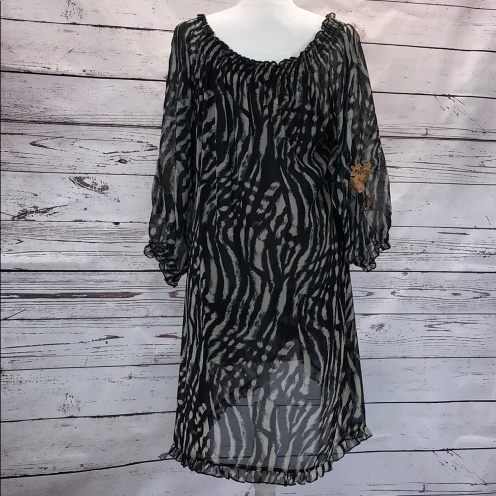 Urban Mango zebra print chiffon dress - Picture 3 of 8